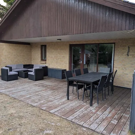 Lovely Summer House In Marielyst
